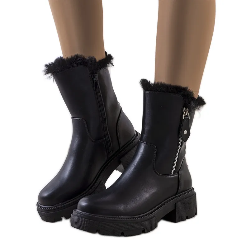 Black snow boots with Degli fur