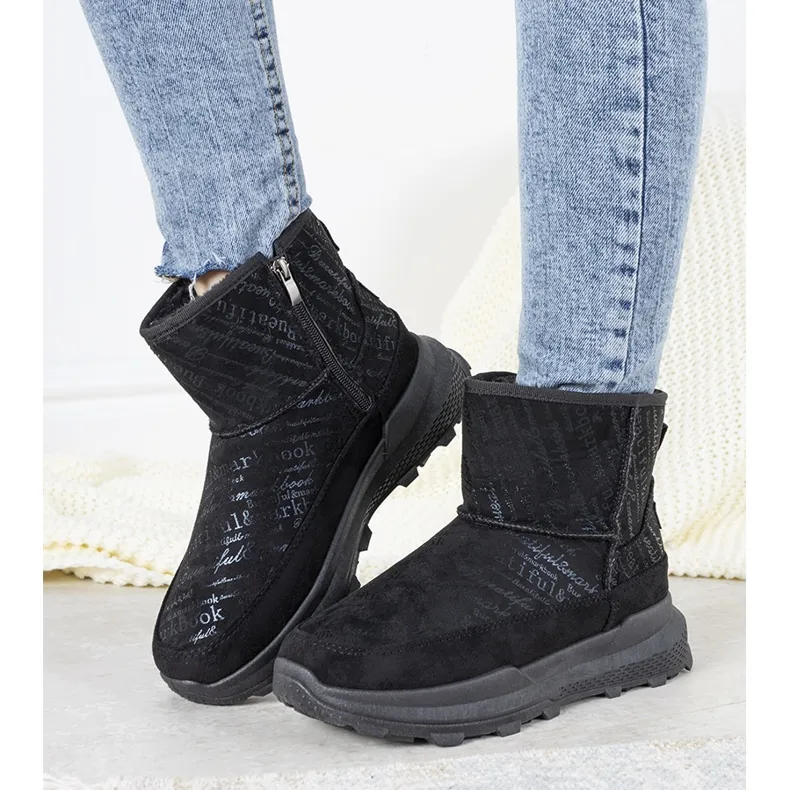 Black women's Crescent snow boots