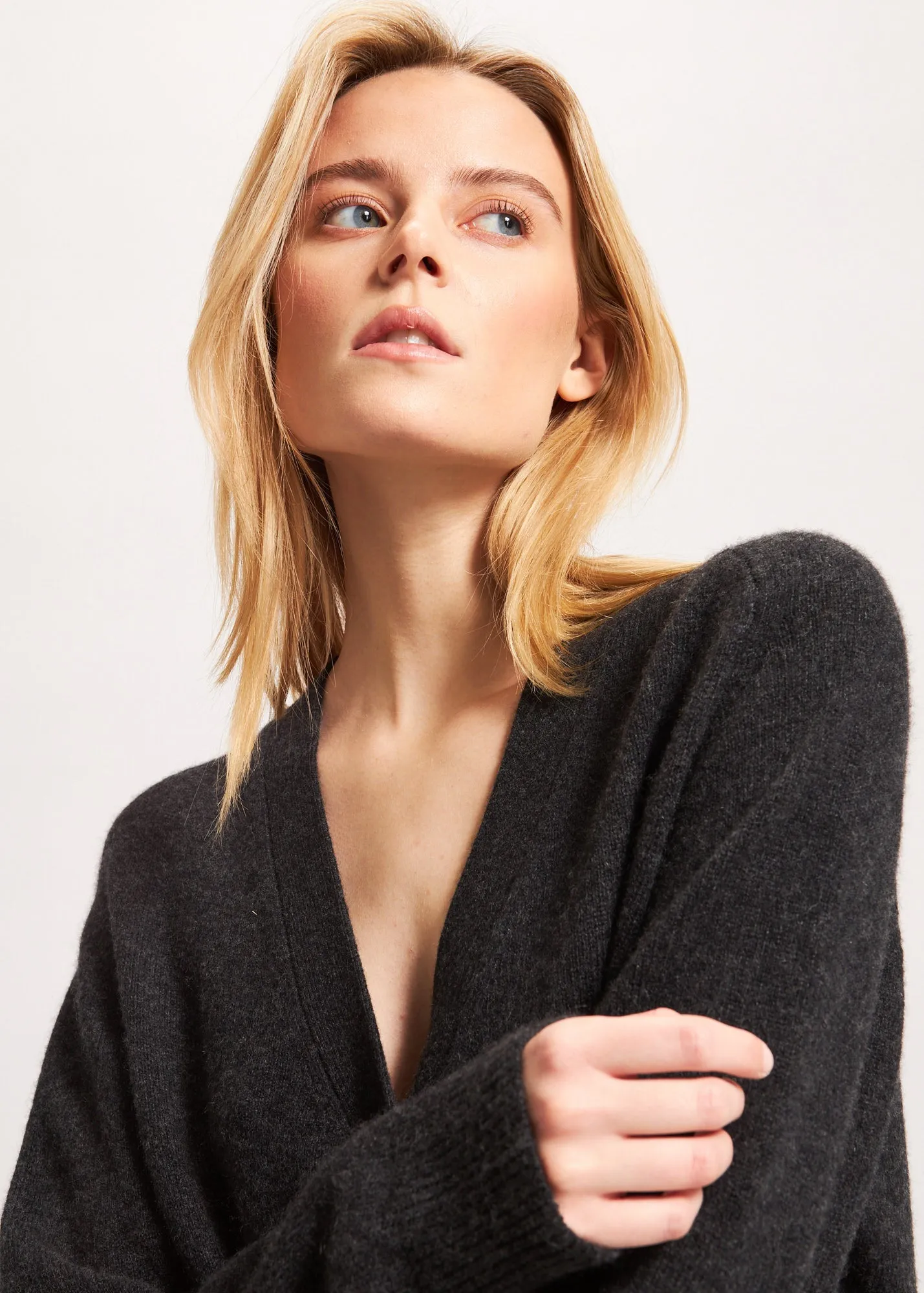 CASHMERE CARDIGAN