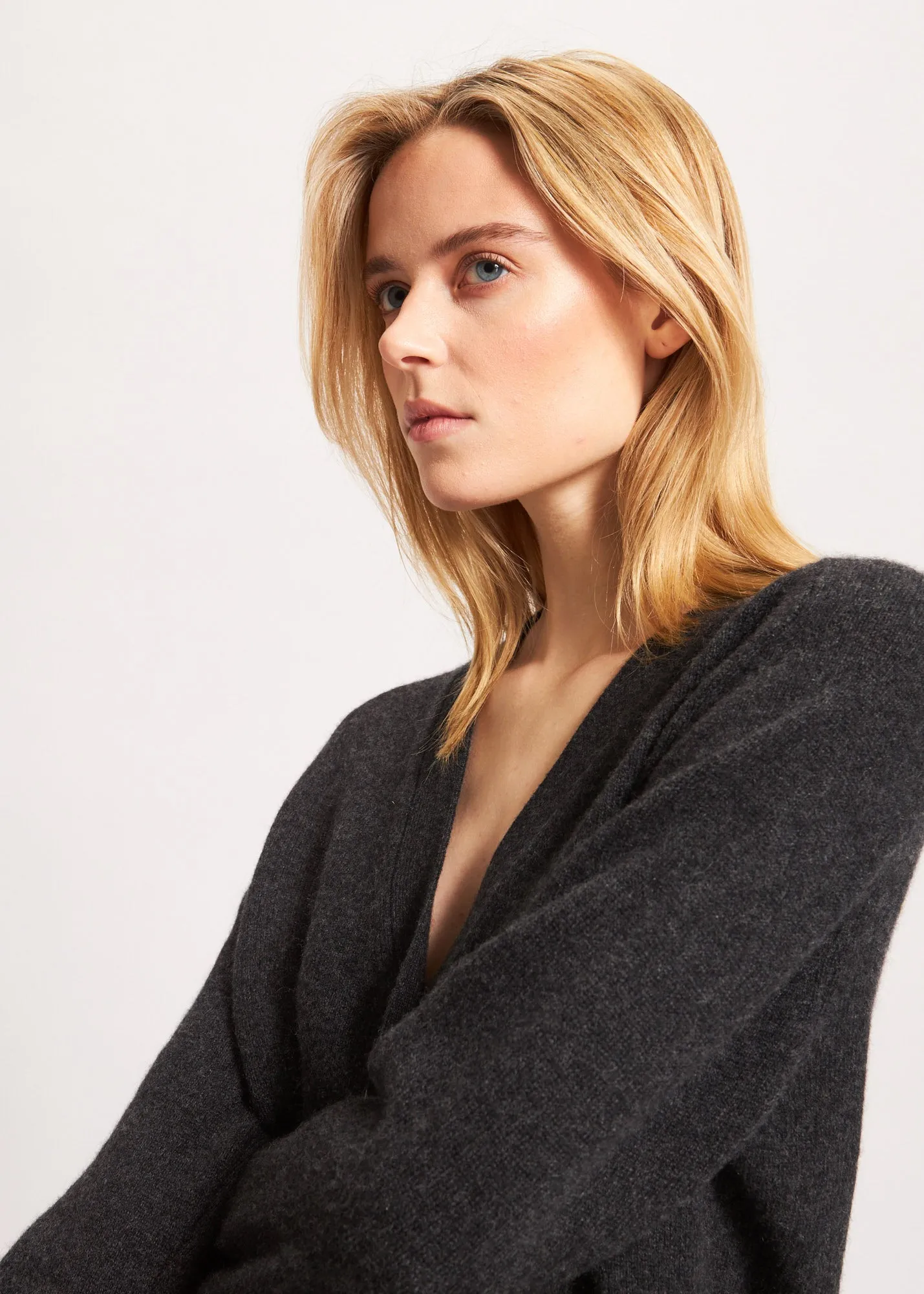 CASHMERE CARDIGAN