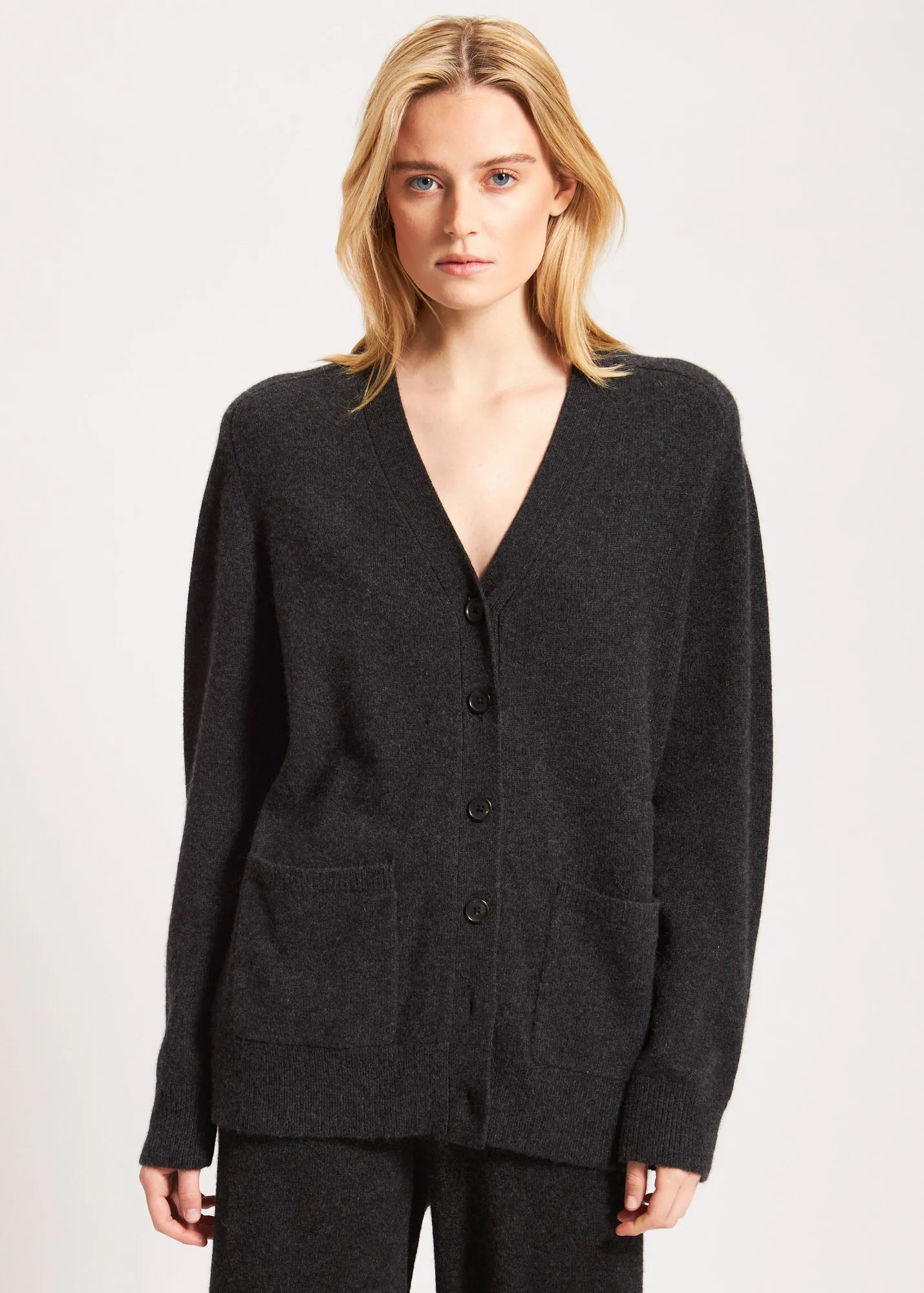 CASHMERE CARDIGAN