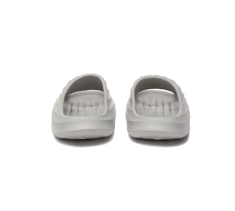 EVERAU Anti-Slip Men Cloud Slippers Plus