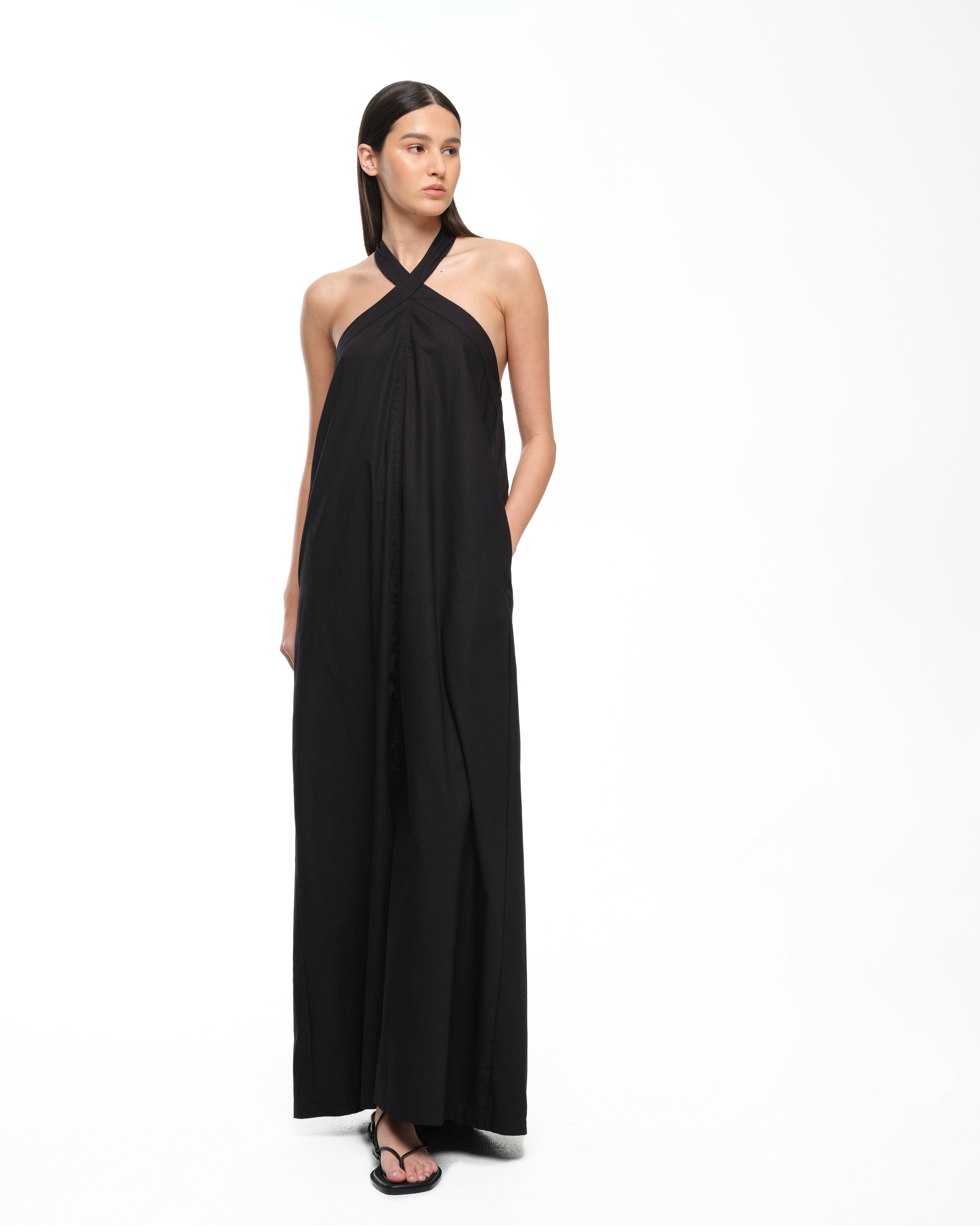 HALTER DRESS - BLACK