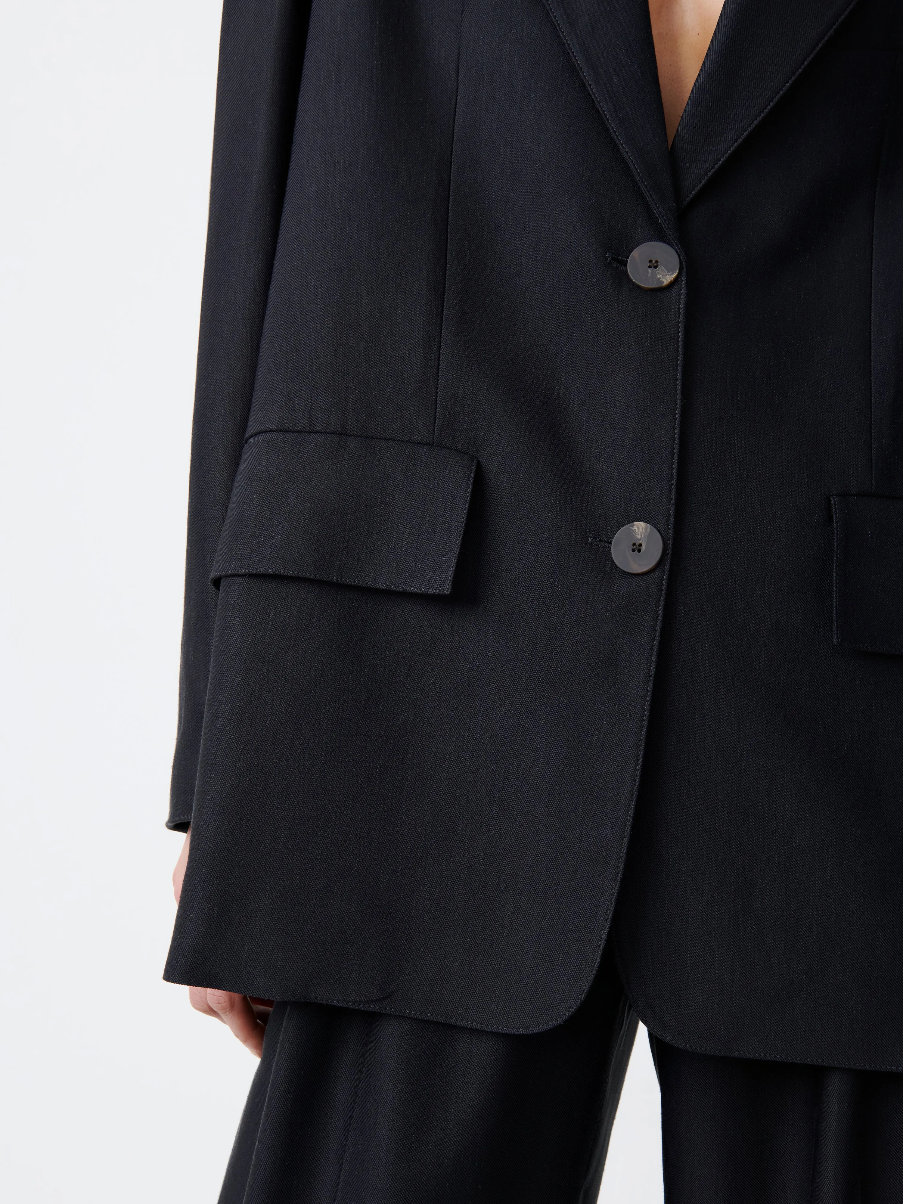 Phelps Viscose Jacket in Darkest Navy